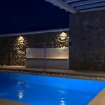Artemis Mykonos Town